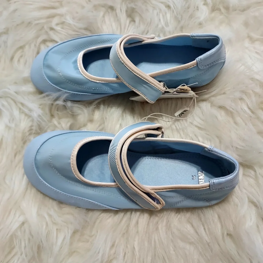 Zara Light Blue Girls' Mary Jane Sporty Ballet Flats with Cream Trim Sz-2.5